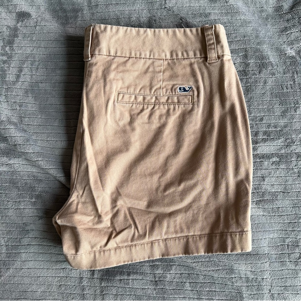 Vineyard Vines Khaki Shorts